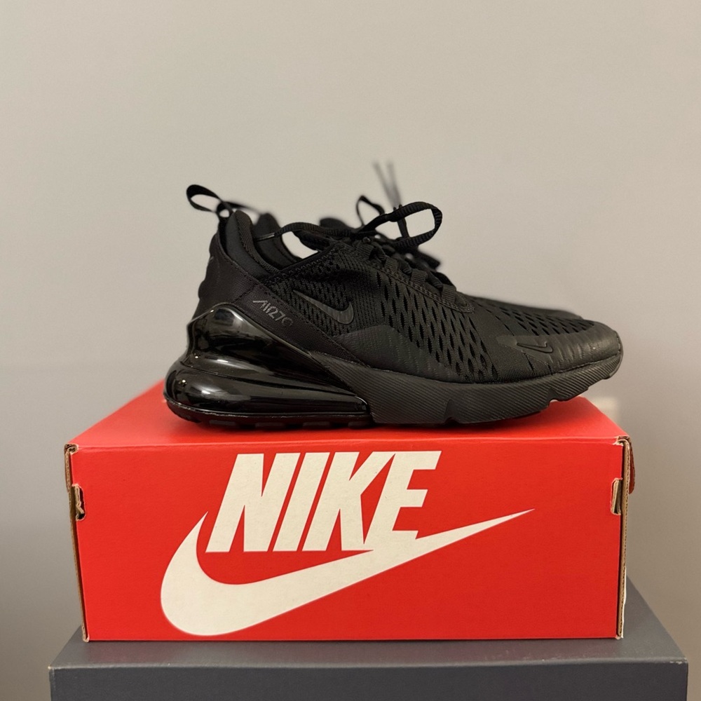 Nike Air Max 270 Black Sneakers